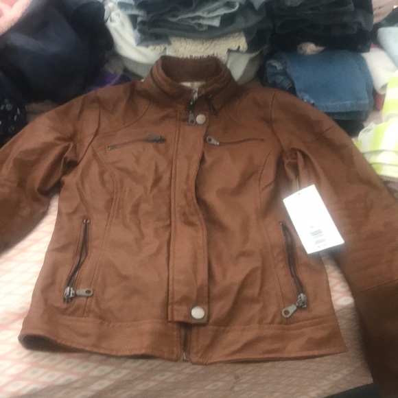 Leather jacket - Picture 1 of 4